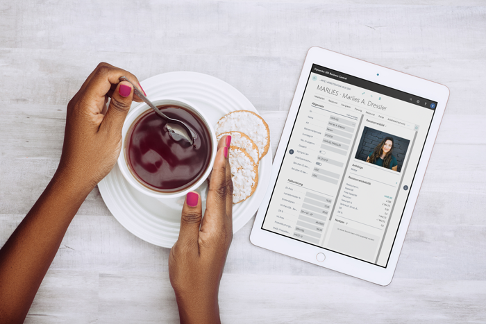 Business Central | Ressourcenverwaltung Ressourcenkarte Marlies auf Tablet